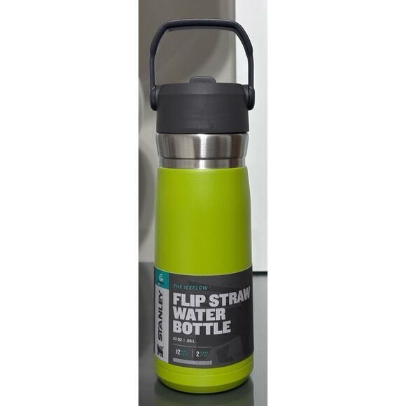 Stanley Iceflow Flip Straw 22oz Water Bottle, ALOE GREEN - Picture 1 of 5